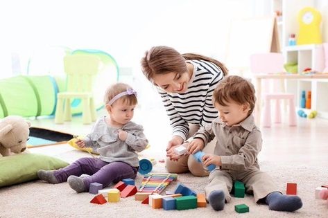 The average price of child care is at the highest its ever been. Follow these seven useful tips for reducing daycare costs without impacting your work. Best Side Jobs, Babysitting Jobs, Baby Sitting, Nursery Activities, Jobs For Teachers, Hobbies That Make Money, Make Easy Money, Infant Activities, Dream Job