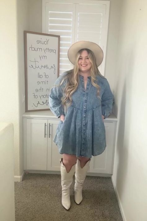 Shorts And Boots Outfits Plus Size, Western Plus Size Outfits, Plus Size Rodeo Outfits For Women, Plus Size Country Outfits, Plus Size Western Outfits Woman, Plus Size Country Concert Outfit, Blue Romper Outfit, Plus Size Western Outfits, Plus Size Cowgirl Outfits