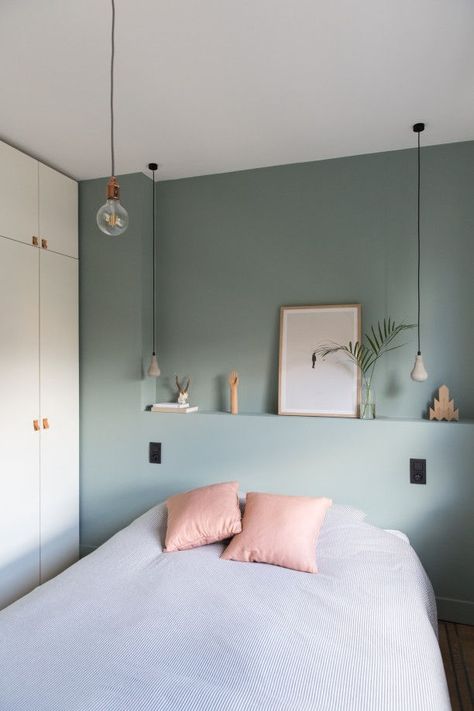 Is this the BEST bedroom colour to aid sleep and induce relaxation? Best Bedroom Colors, Pastel Bedroom, Modern Bedroom Design, Bedroom Green, Bedroom Paint, Bathroom Colors, Bedroom Colors, Bedroom Makeover, Hotels Room