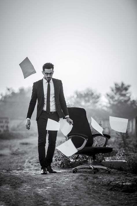 Conceptual Photoshoot, Tail Ideas, Corporate Shoot, Black Photos, Photography Men, Portrait Photography Men, Student Office, Shoot Ideas, Office Chair