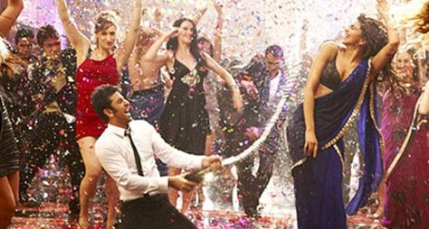 Yjhd Quotes, Yeh Jawani Hai Deewani, Romantic Advice, Yeh Jawaani Hai Deewani, Sleeveless Blouse Designs, Bollywood Love, Desi Vibes, Bollywood Quotes, Party New Year