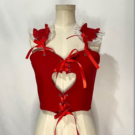 depop/@eddysonline Heart Corset, Handmade Corset, Corset Style Tops, Bo Peep, Corset Style, Art Studies, A Heart, Heart Shapes, Cotton Fabric