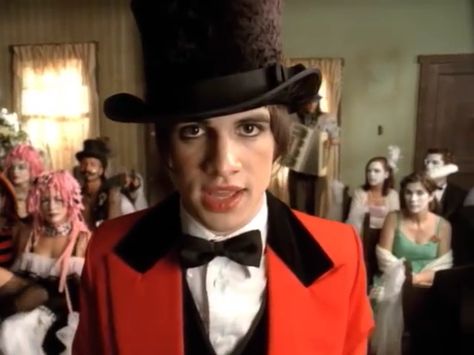 Brendon Urie from Pan!c At The Disco in the I Write Sins Not Tragedies music video  #brendonurie #panicatthedisco #patd #iwritesinsnottragdies #patdmusicvideo #iwritesinsnottragediesmusicvideo Disco Halloween Costume, I Write Sins Not Tragedies, Disco Costume, Panic At The Disco, Pete Wentz, Brendon Urie, Out Of My Mind, Panic! At The Disco, Disco Outfit