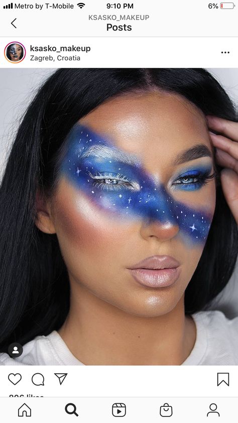 Space Galaxy Makeup, Blue Mushroom Makeup, Celestial Makeup Halloween, Cosmic Makeup Galaxy Eyes, Northern Lights Makeup Look, Planet Makeup Looks, Northern Lights Makeup, Tape Makeup Trend, Nebula Makeup