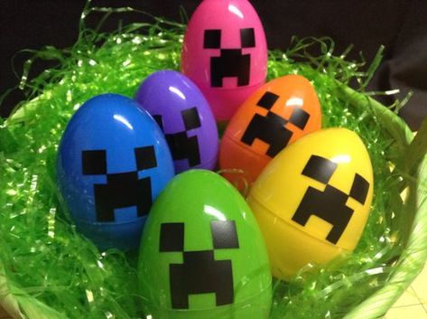 Diy Minecraft Creeper Easter Eggs. Minecraft Easter Basket, Minecraft Easter Eggs, Minecraft Easter, Easter Basket Ideas For Boys, Easter Hat Parade, Decorating Ideas For School, Egg Decorating Ideas, Easter Hat, Easter Basket Ideas