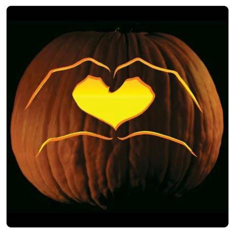 Creative Pumpkin Decorating, Cute Pumpkin Carving, Tall Pumpkin, Disney Pumpkin Carving, Halloween Pumpkin Carving Stencils, Pumkin Carving, Creative Pumpkin Carving, Amazing Pumpkin Carving, Easy Pumpkin Carving