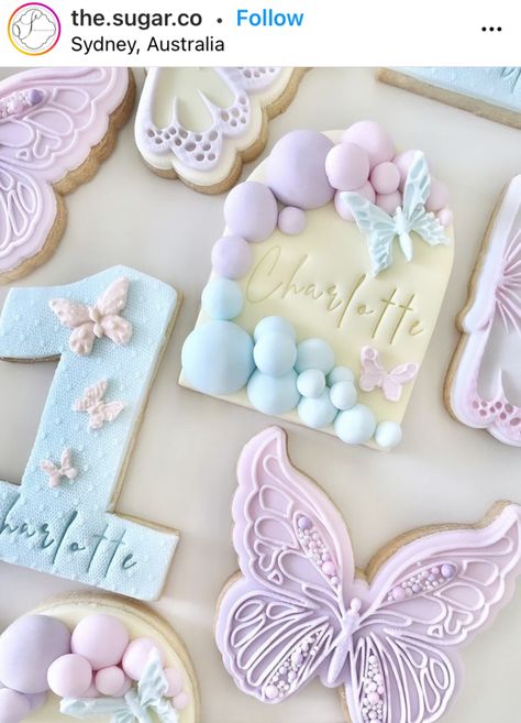 Butterfly Fondant Cookies, Custom Cookies 1st Birthday, Royal Icing First Birthday Cookies, Butterfly Cookies Baby Shower Girl, Butterfly First Birthday Cookies, Rainbow Sugar Cookies, Birthday Biscuits, Baby Boy Birthday Cake, Princess Cookies