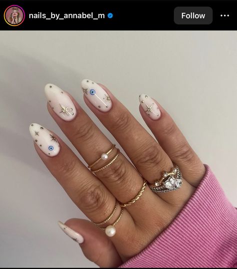 Evil Eye Nails, Autumn Winter 2022, Milky Nails, Summery Nails, Recipes Christmas, Nail Jewelry, Oval Nails, Makeup Photography, Hot Nails