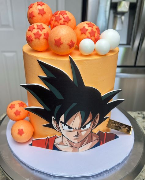 Dragon ball z 🧡🖤 #goku #dbz #dragonballz #anime #animecake #arizona #smallbusiness #sugarcraftlove Goku Cake, Dragon Ball Z Cake, Thematic Cake, Goku Anime, Anime Cake, Dragon Ball Z Goku, Fondant Cake Topper, Sugar Craft, Dragon Balls