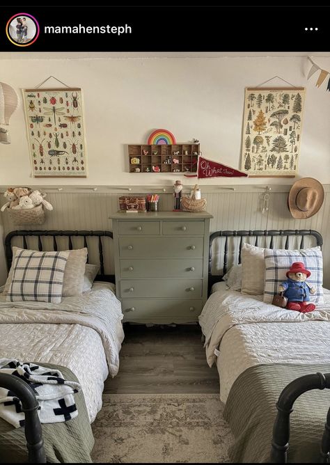 Small Room Twin Beds, 2 Twin Size Beds In One Room, Kids Room Two Twin Beds, Grandchild Bedroom Ideas, Grandkids Room At Grandmas, Shared Bedroom Layout, Grandkids Bedroom At Grandmas, Two Twin Beds In One Room, Grandchildren Bedroom