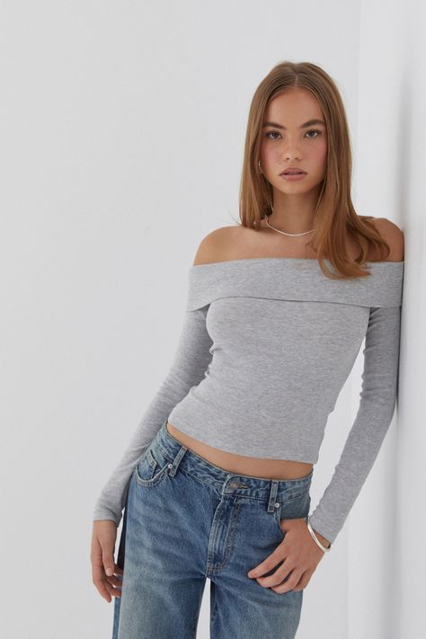 Supré - Jasmine Rib  Off The Shoulder Top - Silver grey marle Off Shoulder Outfit Ideas, Off Shoulder Outfit, Denim Skirt Outfit Ideas, Shoulder Outfit, Denim Shorts Outfit Summer, Denim Skirt Outfit, Denim Bag Patterns, Functional Wardrobe, Denim Shorts Outfit