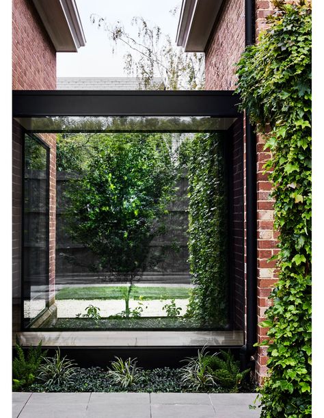 A Nostalgic Heritage Home Renovation Glass Walkway, Sas Entree, Melbourne Home, Joinery Design, Melbourne House, Architecture Magazines, Brickwork, Historic Home, Local Design