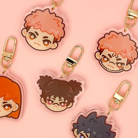 lil preview of my february sh💕p update! ✨ saturday 2/10 at 10 am pst vday stuff!! jjk stuff!!!! cute stuff!!!!! ;3; <33 #shopupdate #shoppreview #cutekeychains #jjkmerch #jjkkeychains #vdaymerch #cutemerch #vdaystickers Geometric Art Diy, Keychain Phone, Cute Stuff, Artist Alley, Acrylic Keychains, Bunny Art, Kawaii Chibi, Charm Keychain, Acrylic Keychain