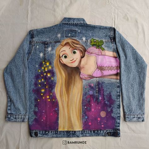 Jean Jacket Design, Hand Painted Denim, Painted Clothes Diy, Disney Jacket, Personalized Jacket, Hand Painted Denim Jacket, Diy Jeans, Denim Embroidery, Denim Art