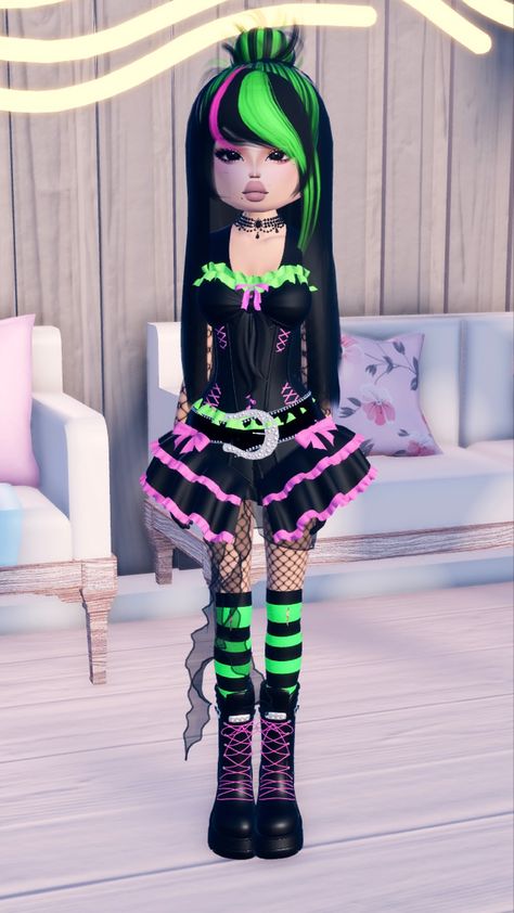 Misunderstood (scene) Misunderstood Dress To Impress, Misunderstood Outfit, Dress To Impress Scene, Scene Dress To Impress, Scene Dress, Dti Ideas, Dti Fits, Dti Outfits, Roblox Codes