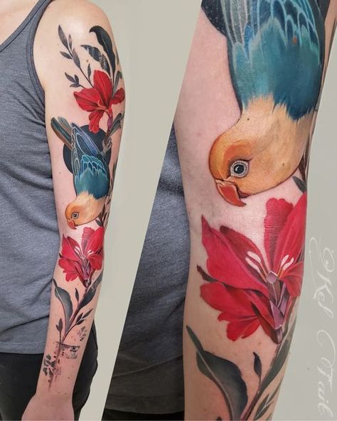 kel tait on Instagram: "Thankyou @letsgoroller for taking this Lovebird & Lillies piece 🥰 2.5 sessions . #lovebird #parbluefischerlovebird #cannalily #cannalillies #lovebirds #lovebirdtattoo #birdtattoos #lovebirdmania #tattoosnob #ladiesoftattooing" Yoshi Tattoos, Love Bird Tattoo, Lovebird Tattoo, Canna Lily, Tattoo Skin, Bird Tattoo, Love Bird, Arm Tattoos For Women, Arm Tattoos