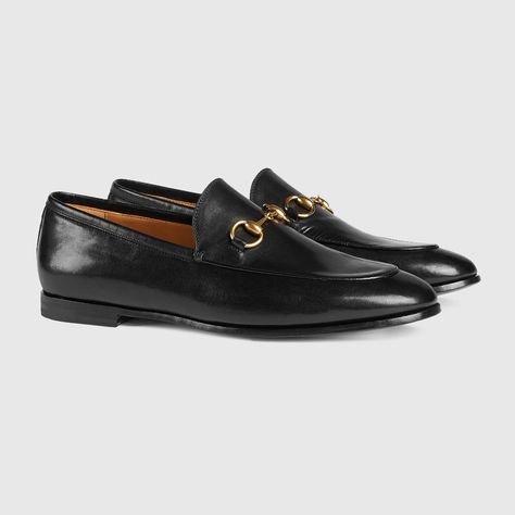 Gucci Jordans, Gucci Jordaan Loafer, H&m Heels, Gucci Jordaan, Timeless Shoes, Gucci Store, Gucci Gifts, Gucci Loafers, Guccio Gucci