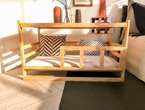 Dog Bed Homemade, Dog Bed Side Table Diy, Dog Bed Bedside Table, Bedside Dog Bed, Dog Bed Table, Diy Dog Couch, Diy Pet Furniture, Dog Bed Side Table, Diy Dog Bed Frame