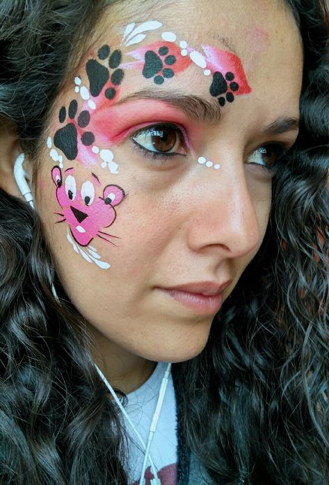 Face painting pantera rosa Pink Panther Face Paint, Paint 2024, Zoo Project, Face Paintings, Pink Animals, Pink Panther, Facepaint, Pink Panthers, Eye Design