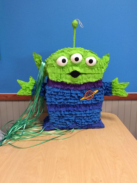 Toy Story Alien Birthday Party, Toy Story Alien Party, Alien Pinata, Toy Story Pinata, To The Infinity And Beyond, Alien Birthday Party, Buzz Lightyear Birthday Party, Buzz Lightyear Party, Buzz Lightyear Birthday