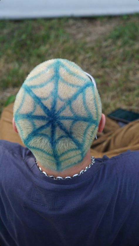 Spider Web Buzzcut Dye, Spider Web Buzzcut, Spiderweb Buzzcut, Spider Web Hair Design, Brads Hair, Spider Web Hair, Cosmo School, Hair Colour Design, Mens Haircuts Short Hair