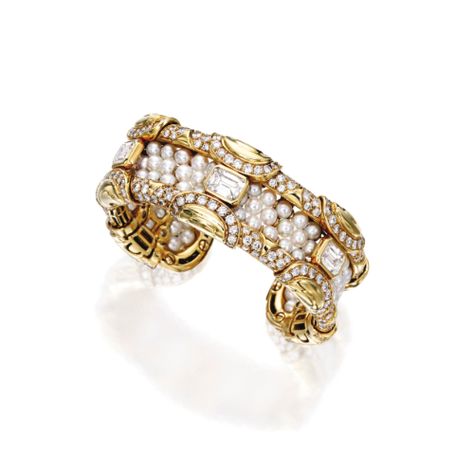 18 Karat Gold, Cultured Pearl and Diamond Cuff-Bracelet, Bulgari | lot | Sotheby's Bulgari Gold Ring, Bulgari Bracelet, Jewelry Bulgari, Bulgari Jewelry, Fine Pearl Jewelry, Diamond Cuff Bracelet, Bvlgari Jewelry, International Jewelry, Flexible Design