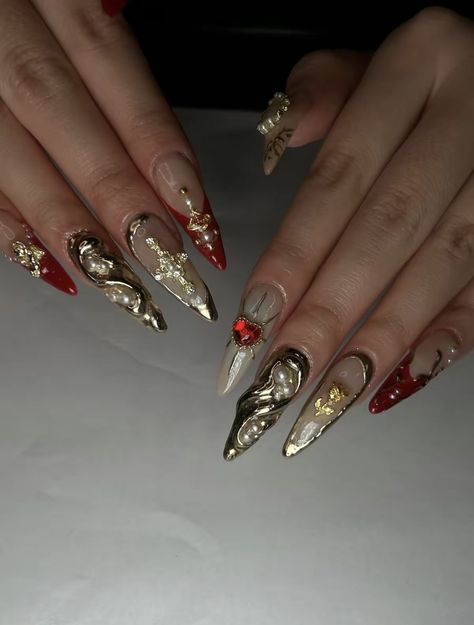 Royal Nails, Royals Nails, Princess Nails, Red And Gold Nails, Soft Nails, Unique Acrylic Nails, Bling Acrylic Nails, Nail Jewelry, Fire Nails