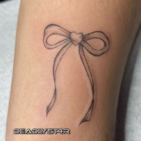 Bow Tattoo, Heart Tattoo Designs, Dope Tattoos, Real Girls, Pretty Tattoos, Body Mods, Heart Tattoo, Infinity Tattoo, I Tattoo