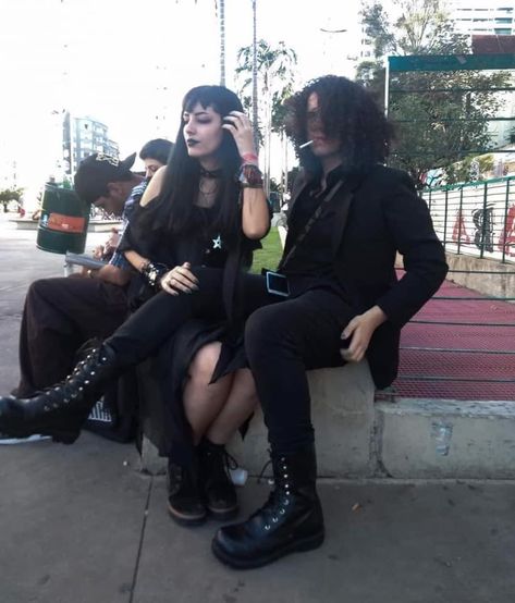 Matching Outfits For Couples, Outfits Goth, Outfits For Couples, Grunge Couple, Matching Couple Outfits, Matching Couple, Swaggy Outfits, Couple Outfits, Matching Couples