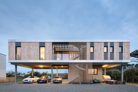 Stilt House / B.HOUSSAIS Architecture | ArchDaily Stilt House Design, Modern Stilt House, Stilted House, Parking Plan, Stilt Home, Modular Architecture, Stilt House, Stilt Houses, Elevated House