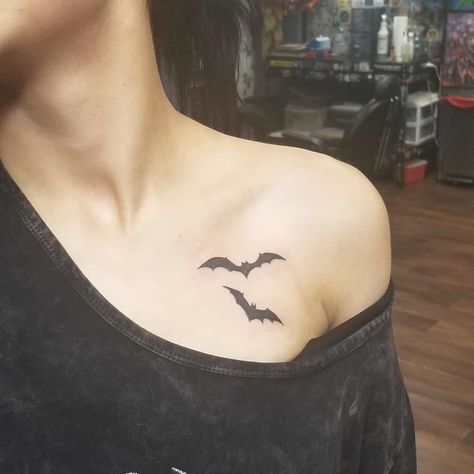 Small Bat Tattoo, Bats Tattoo, Bat Tattoos, 50 Tattoo, Emo Tattoos, Bone Tattoo, Goth Tattoo, Bone Tattoos, Bat Tattoo