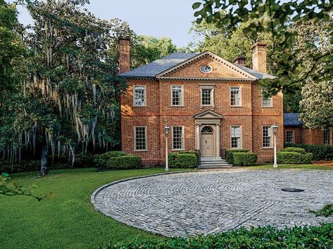 Savannah Georgia Houses, Savannah Georgia Homes, Georgian Fireplaces, Brick Cottage, Post And Beam Home, Built In Banquette, Andrea Palladio, Chief Architect, Georgian Architecture