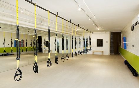 TRX Class Trx Studio Design, Trx Gym Design, Trx Gym, Pilates Yoga Studio, Trx Class, Trx Straps, Gym Plans, Strength And Mobility, Trx Suspension