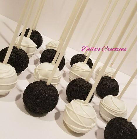 Black And White Cake Pops Ideas, Black And White Sweets Table, Cake Pops Black And White, Black And White Treats Table, Black And White Wedding Treats, Black And White Snacks Party Ideas, Checkered Cake Pops, Black And White Party Food Ideas, Black Treat Table