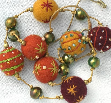 Anjie's embroidered felt bead necklace. Bobbin & Bodkin Creative Workshops Felted Beads Jewelry, Felt Ball Necklace, Embroidered Felt Balls, Felt Jewellery, Felted Jewelry, Creative Workshops, Needle Felting Diy, Felt Necklace, Felted Wool Crafts