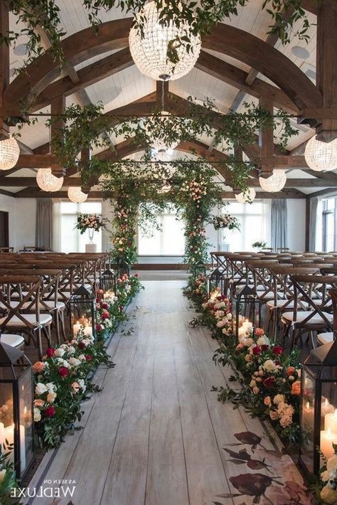 Ceremony Archway, Wedding Church Decor, Wedding Themes Spring, Indoor Wedding Ceremonies, Aisle Decorations, Bear Wedding, Church Wedding Decorations, Wedding Ceremony Arch, Vintage Wedding Theme