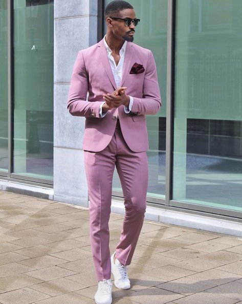 #fashionformen #men’s style#men'sfashion #men'swear #modehomme #hair #haircut #inspiration #style #men #mode #suits #swag #delpato7 #pink #pinksuit Stylish Suits For Men, Pink Suit Men, Unique Mens Wedding Suits, Suits And Sneakers, Fresh Cuts, White Shoes Men, To Start A Conversation, Suit Pin, Formal Men Outfit