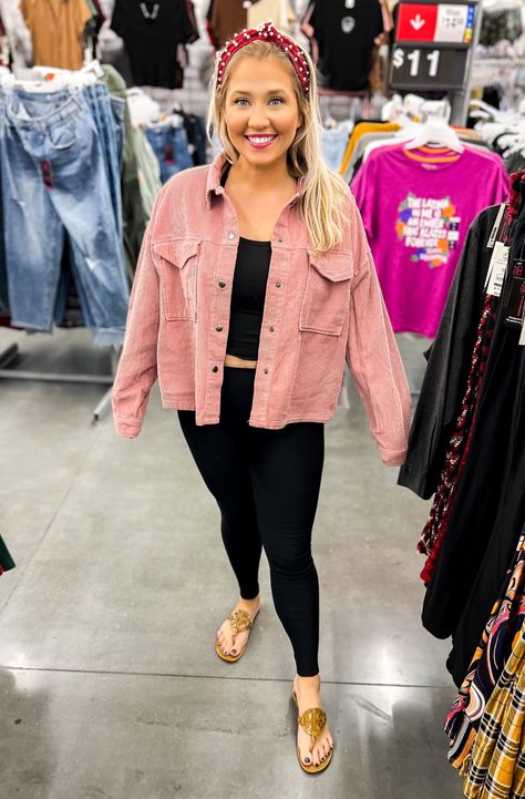 Pink Jean Jacket, Ltk Outfits, Light Pink Jeans, Fitness Jobs, Demin Jacket, Jean Jacket Outfits, Walmart Fashion, Celebrity Pink, Twill Jacket