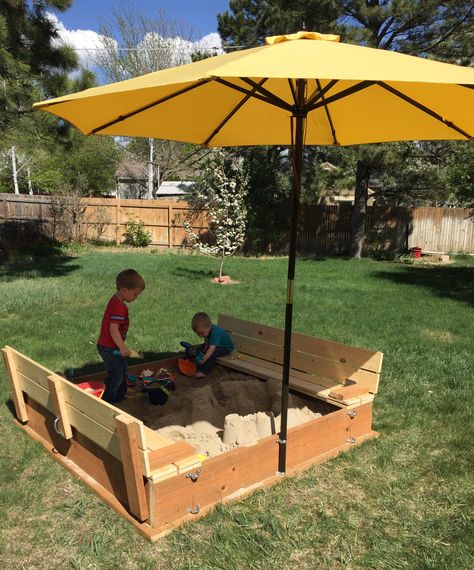 Sandbox Plans, Sand Boxes, Backyard Sandbox, Diy Sandbox, Diy Playhouse, Backyard Shade, Diy Playground, Kids Sand, Kids Outdoor Play