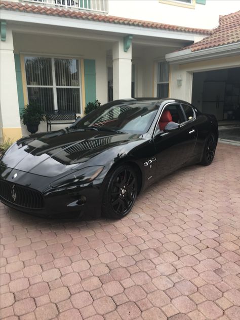 Murdered Maserati Maserati Car Aesthetic, Marsidis Car, Mazaratti Cars, Murdered Out Cars, Aesthetic Maserati, Maserati Aesthetic, Prom Cars, Granturismo Maserati, Maserati Interior