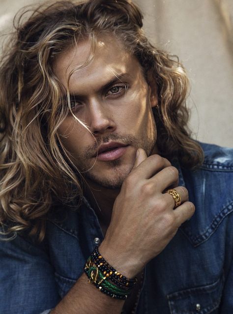 Get to Know Model Christopher Mason Christopher Mason, Man With Long Hair, Corte De Cabelo Masculino, Long Hair Styles Men, Good Looking Men, Blonde Hair Color, Male Beauty, Haircuts For Men, Mens Hairstyles