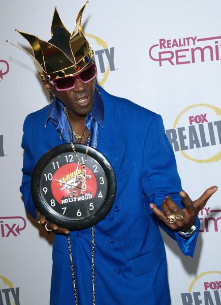 Flavor-Flav-with-clock Flavor Flave, Flavor Flav, Black Celebrity News, Irs Taxes, Richest Celebrities, The Entertainer, Real Hip Hop, Public Enemy, Celebrity News Gossip