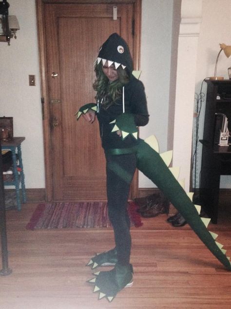 Dinosaur Woman Costume, Woman Dinosaur Costume, Womens Crocodile Costume, Womens Dinosaur Costume, Dino Costume Women, Diy Dinosaur Costume For Women, Crocodile Costume Women, Dinosaur Costume Adult, Diy Dinosaur Costume