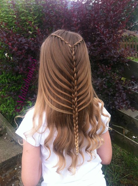 Twist waterfall into mermaidbraid by @molliebanks5 on instagram Holiday Party Hair, Long Hair Wedding Styles, Cool Braid Hairstyles, Cool Braids, Mermaid Hair, Braids For Long Hair, Box Braids Hairstyles, Party Hairstyles, Loose Hairstyles