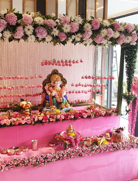 Ganpati At Home, Ganpati 2023, Ganapathi Decoration, Homemade Birthday Decorations, Gauri Decoration, Flower Decoration For Ganpati, Ganesh Decoration, Ganpati Decoration Theme, Ganpati Decor