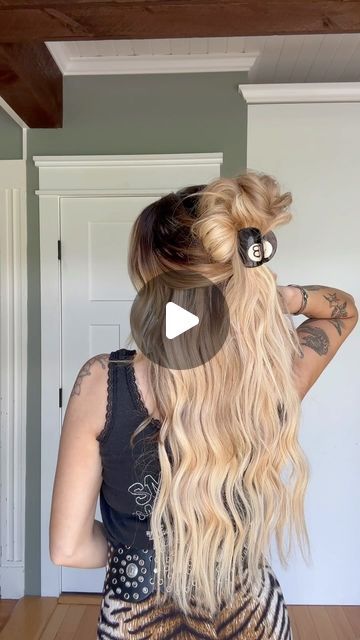 TORIE BLISS on Instagram: "POV: you need a new hairstyle 🌺🩷🦩🍉 the @designmehair hair extension trio is 10/10 ! Safe for extensions & works amazing!!!  #hairvideos #hairtutorial #hairstyles #dmpartner" Formal Hairstyles Extensions, Hairstyle With Extensions Easy, Long Hairstyles For Extensions, Weft Hair Extensions Updo, Hairstyles For Sew In Extensions, Up Do With Extensions Hairstyles, Hairstyles With Long Extensions, Hairstyles With Weft Extensions, Hair Extension Updo