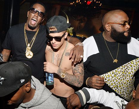 Sean "Diddy" Combs, Justin Bieber and Rick Ross on February 5, 2014 Justin Bieber Party, فيكتوريا سيكريت, Justin Bieber 2014, Sean Diddy Combs, Sean Combs, Diddy Combs, Chantel Jeffries, Rick Ross, Justin Beiber