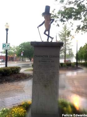 Suffolk, VA - Statue of Mr. Peanut ✅ Orford Suffolk, Travel Virginia, Lavenham Suffolk, Mr. Peanut, Mr Peanut, Riverview Park, Planters Peanuts, Suffolk Va, Norfolk Va