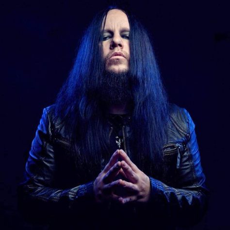 Joey Jordison Hair, Free Song Lyrics, Craig Jones, Joey Jordison, Black Hair Color, Hair Idea, Goth Beauty, Gothic Metal, Whiplash