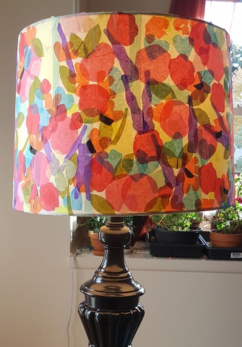 DIY.. Decoupage Tissue Paper Lamp Shade. thrift store finds Painted Paper Lampshade, Diy Colorful Lampshade, Tissue Paper Lampshade Diy, Handmade Lampshades Diy, Decoupage Lampshade, Paper Light Shades, Diy Lampshade Makeover, Diy Pendant Lamp, Make A Lampshade